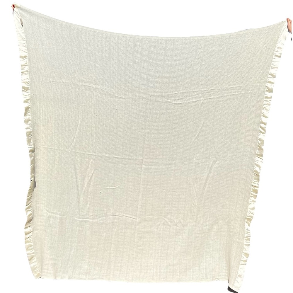 VTG Faribo Wool Blend Blanket Throw Satin Trim Waffle Weave Cream 80" x 83"